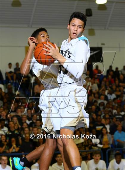 Thumbnail 3 in Chino Hills vs. Bishop Montgomery (Fairfax State Preview) photogallery.
