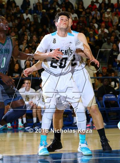 Thumbnail 2 in Chino Hills vs. Bishop Montgomery (Fairfax State Preview) photogallery.