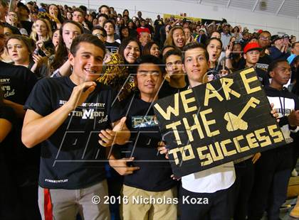 Thumbnail 1 in Chino Hills vs. Bishop Montgomery (Fairfax State Preview) photogallery.