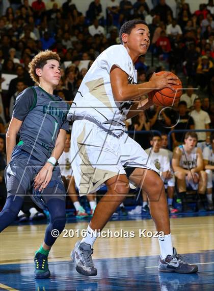 Thumbnail 1 in Chino Hills vs. Bishop Montgomery (Fairfax State Preview) photogallery.