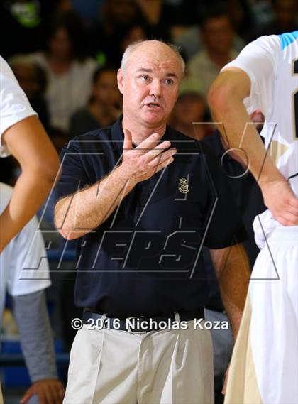 Thumbnail 2 in Chino Hills vs. Bishop Montgomery (Fairfax State Preview) photogallery.