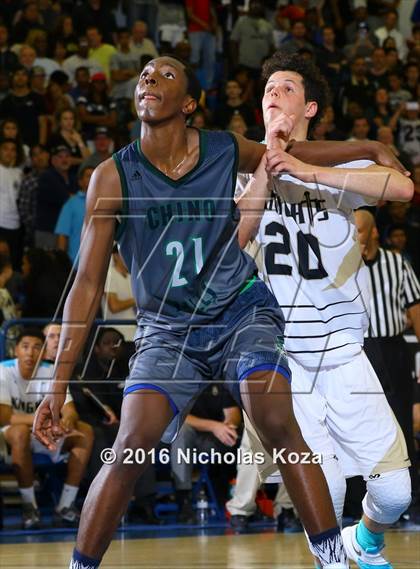 Thumbnail 1 in Chino Hills vs. Bishop Montgomery (Fairfax State Preview) photogallery.