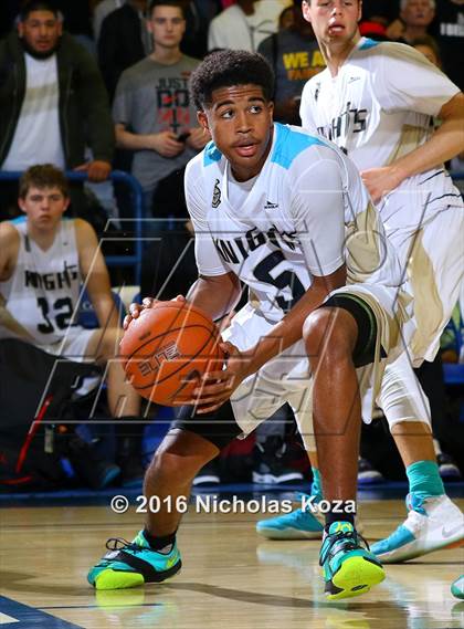 Thumbnail 2 in Chino Hills vs. Bishop Montgomery (Fairfax State Preview) photogallery.