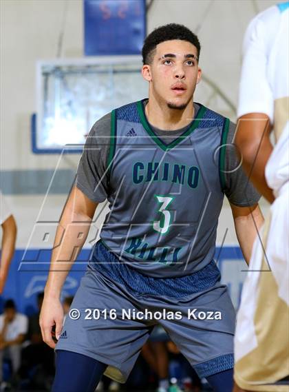 Thumbnail 2 in Chino Hills vs. Bishop Montgomery (Fairfax State Preview) photogallery.