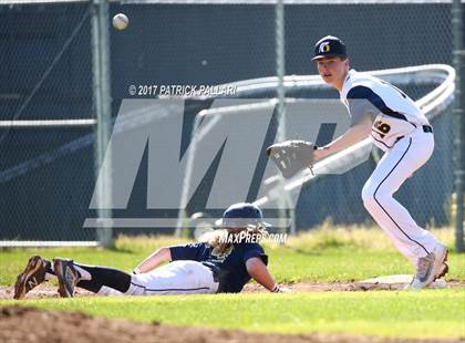 Thumbnail 3 in Oak Ridge v. Elk Grove (Oak Ridge Invitational) photogallery.