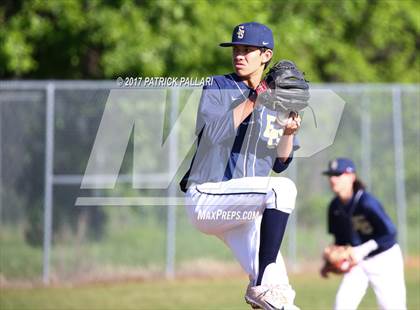 Thumbnail 1 in Oak Ridge v. Elk Grove (Oak Ridge Invitational) photogallery.