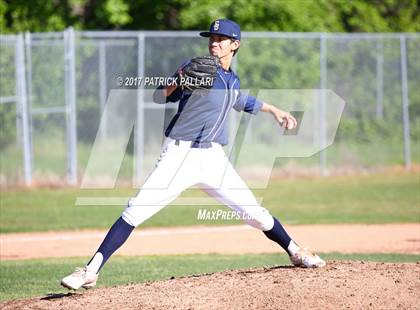 Thumbnail 1 in Oak Ridge v. Elk Grove (Oak Ridge Invitational) photogallery.
