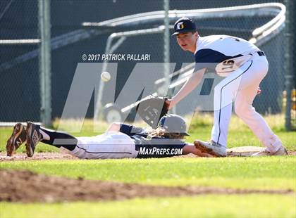 Thumbnail 1 in Oak Ridge v. Elk Grove (Oak Ridge Invitational) photogallery.