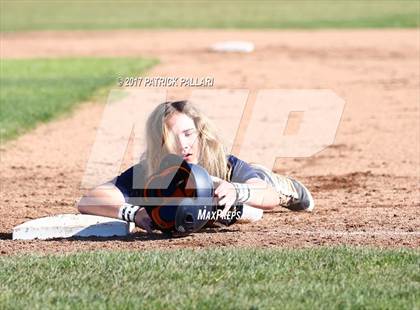 Thumbnail 2 in Oak Ridge v. Elk Grove (Oak Ridge Invitational) photogallery.