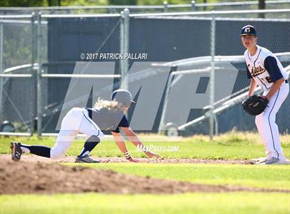 Thumbnail 2 in Oak Ridge v. Elk Grove (Oak Ridge Invitational) photogallery.