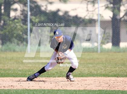 Thumbnail 3 in Oak Ridge v. Elk Grove (Oak Ridge Invitational) photogallery.
