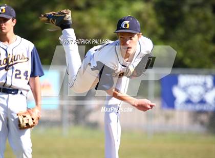 Thumbnail 2 in Oak Ridge v. Elk Grove (Oak Ridge Invitational) photogallery.