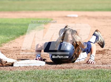 Thumbnail 1 in Oak Ridge v. Elk Grove (Oak Ridge Invitational) photogallery.