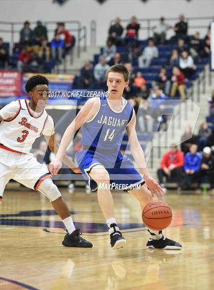 Thumbnail 1 in Hilliard Bradley vs Beavercreek photogallery.