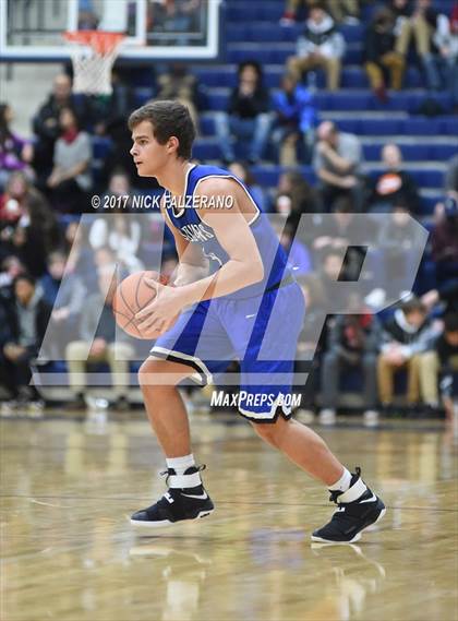 Thumbnail 1 in Hilliard Bradley vs Beavercreek photogallery.