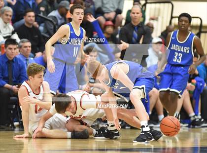 Thumbnail 2 in Hilliard Bradley vs Beavercreek photogallery.