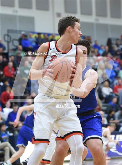 Thumbnail 1 in Hilliard Bradley vs Beavercreek photogallery.