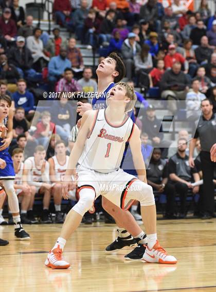 Thumbnail 3 in Hilliard Bradley vs Beavercreek photogallery.