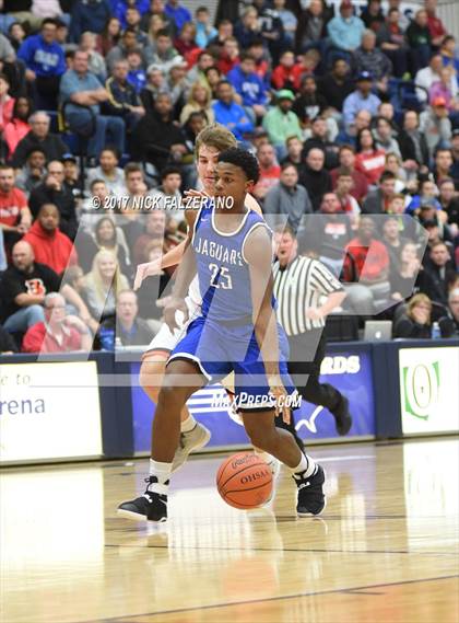 Thumbnail 1 in Hilliard Bradley vs Beavercreek photogallery.
