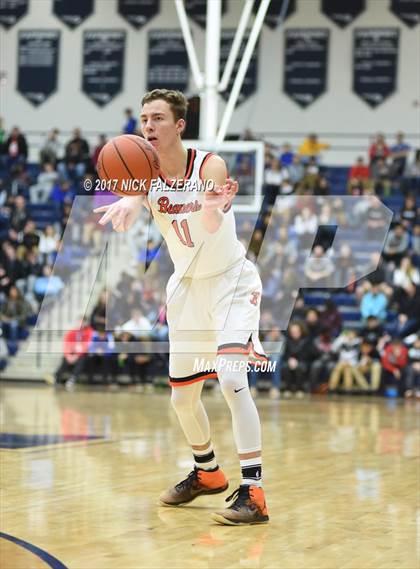 Thumbnail 3 in Hilliard Bradley vs Beavercreek photogallery.