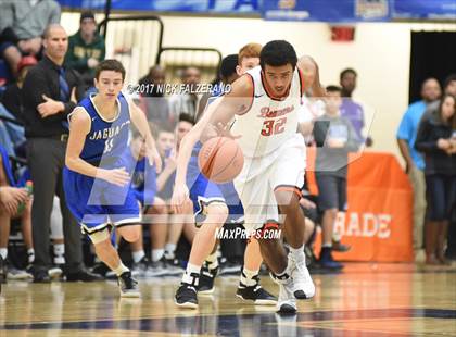 Thumbnail 3 in Hilliard Bradley vs Beavercreek photogallery.