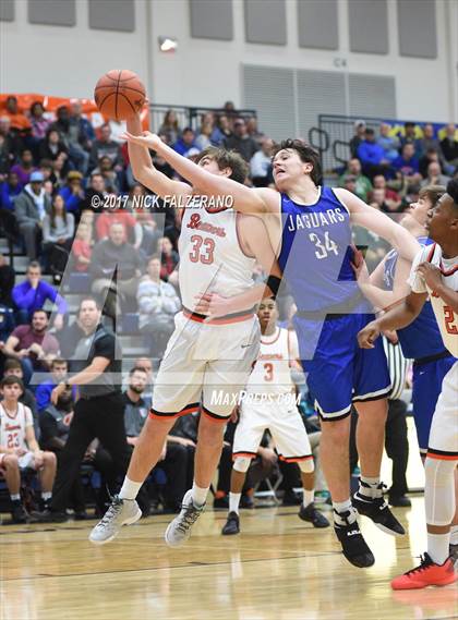 Thumbnail 1 in Hilliard Bradley vs Beavercreek photogallery.