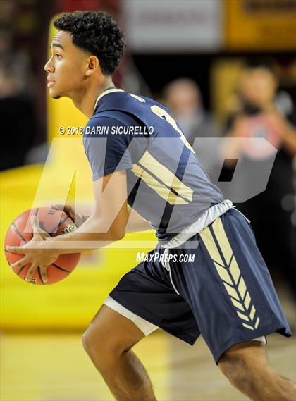 Thumbnail 1 in Desert Vista vs. Pinnacle (AIA 6A Semifinal) photogallery.