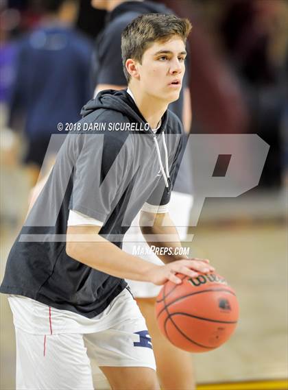 Thumbnail 2 in Desert Vista vs. Pinnacle (AIA 6A Semifinal) photogallery.