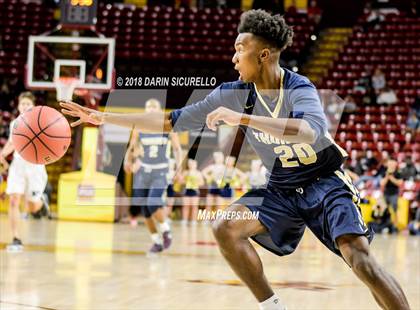 Thumbnail 2 in Desert Vista vs. Pinnacle (AIA 6A Semifinal) photogallery.