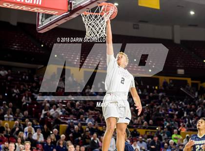 Thumbnail 1 in Desert Vista vs. Pinnacle (AIA 6A Semifinal) photogallery.