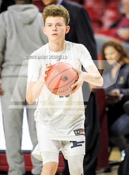 Thumbnail 3 in Desert Vista vs. Pinnacle (AIA 6A Semifinal) photogallery.
