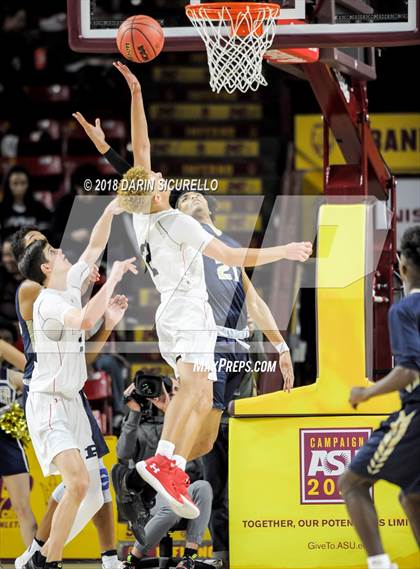 Thumbnail 2 in Desert Vista vs. Pinnacle (AIA 6A Semifinal) photogallery.