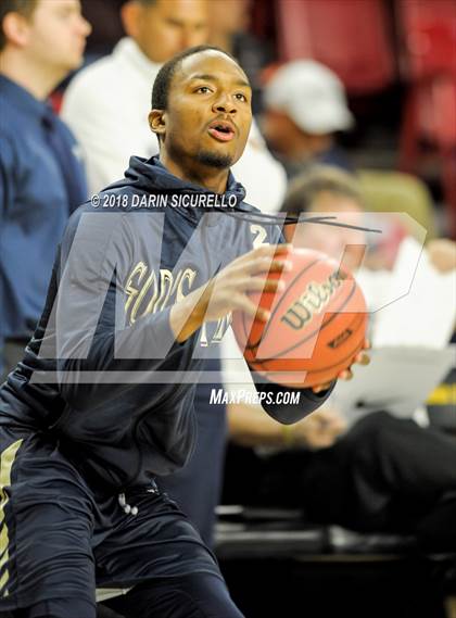 Thumbnail 1 in Desert Vista vs. Pinnacle (AIA 6A Semifinal) photogallery.