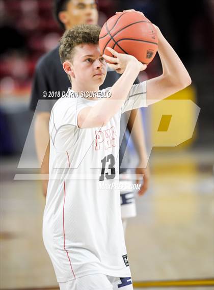 Thumbnail 2 in Desert Vista vs. Pinnacle (AIA 6A Semifinal) photogallery.