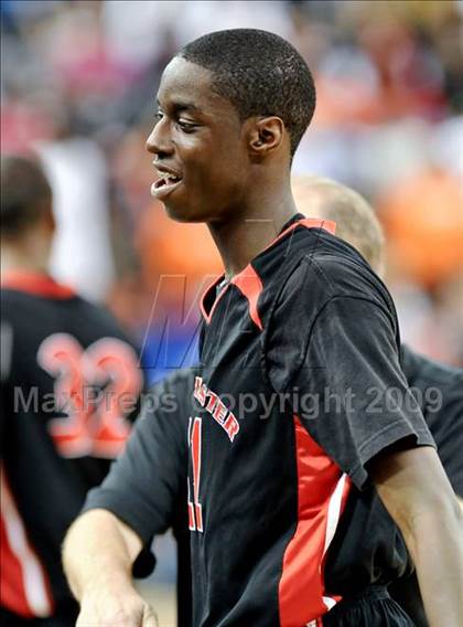 Thumbnail 1 in Westchester vs. McClymonds (CIF State D1 Final) photogallery.
