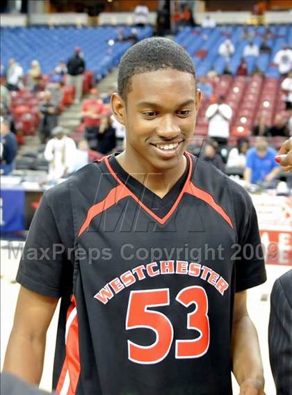Thumbnail 1 in Westchester vs. McClymonds (CIF State D1 Final) photogallery.