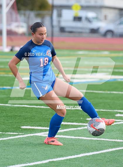 Thumbnail 3 in Redwood @ Tamalpais (MCAL Championship) photogallery.