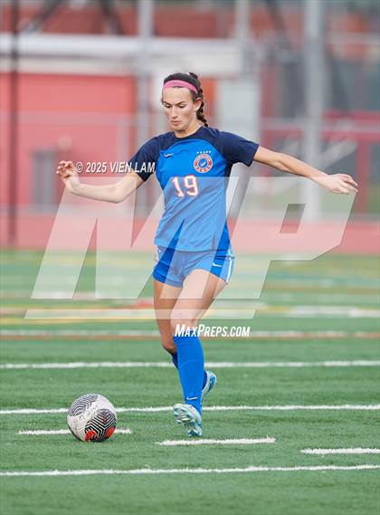 Thumbnail 1 in Redwood @ Tamalpais (MCAL Championship) photogallery.