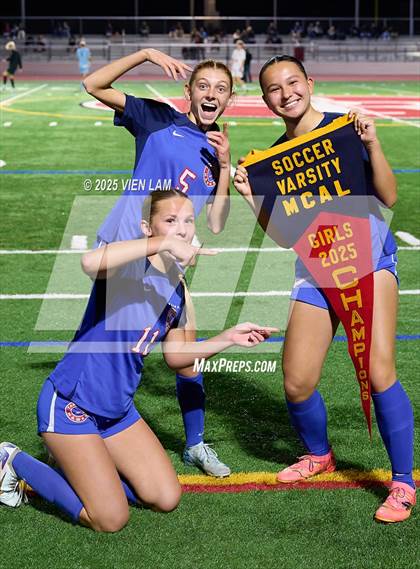 Thumbnail 3 in Redwood @ Tamalpais (MCAL Championship) photogallery.