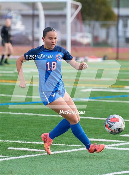 Thumbnail 2 in Redwood @ Tamalpais (MCAL Championship) photogallery.