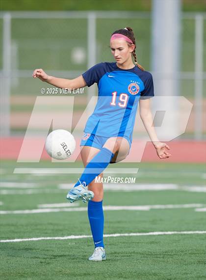 Thumbnail 2 in Redwood @ Tamalpais (MCAL Championship) photogallery.