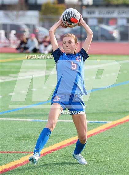 Thumbnail 2 in Redwood @ Tamalpais (MCAL Championship) photogallery.