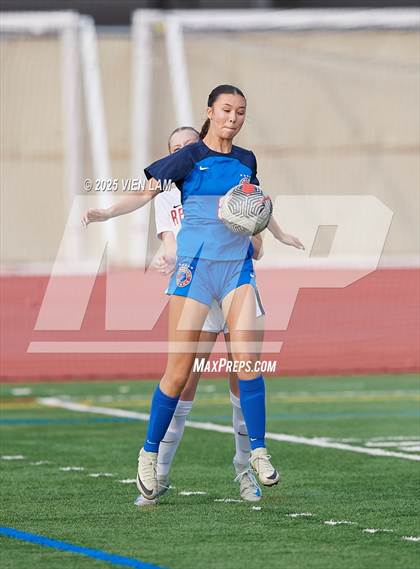 Thumbnail 1 in Redwood @ Tamalpais (MCAL Championship) photogallery.