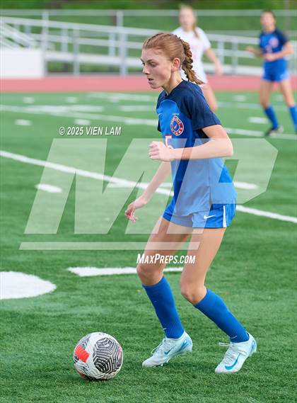 Thumbnail 3 in Redwood @ Tamalpais (MCAL Championship) photogallery.
