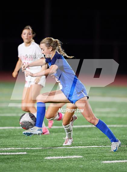 Thumbnail 1 in Redwood @ Tamalpais (MCAL Championship) photogallery.