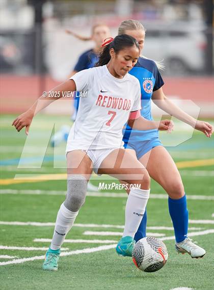 Thumbnail 2 in Redwood @ Tamalpais (MCAL Championship) photogallery.