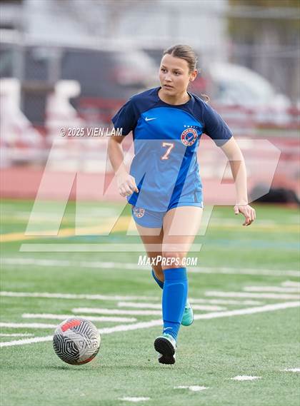 Thumbnail 2 in Redwood @ Tamalpais (MCAL Championship) photogallery.