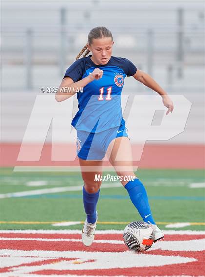 Thumbnail 3 in Redwood @ Tamalpais (MCAL Championship) photogallery.