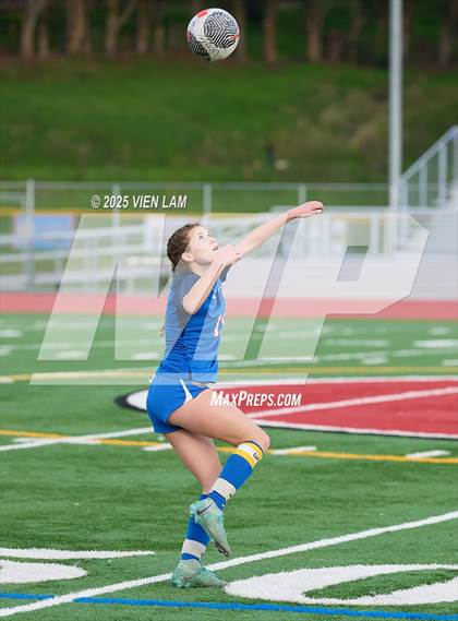 Thumbnail 1 in Redwood @ Tamalpais (MCAL Championship) photogallery.