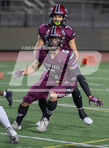 North Torrance football clinches Pioneer League title win over